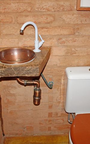 Casa de condomínio para alugar com 300m², 3 quartos e 2 vagasLavabo
