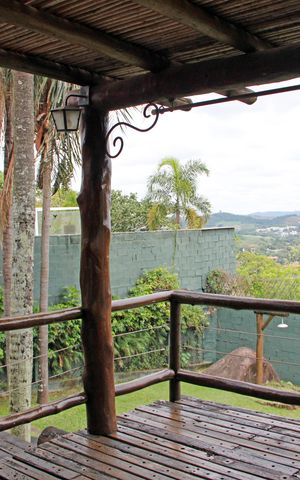 Casa de condomínio para alugar com 300m², 3 quartos e 2 vagasVaranda