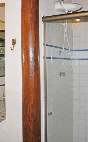 Casa de condomínio para alugar com 300m², 3 quartos e 2 vagasSuíte 1 Banheiro