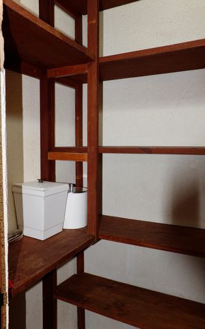 Casa de condomínio para alugar com 300m², 3 quartos e 2 vagasDespensa