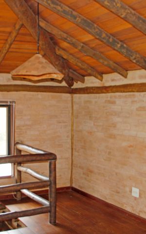 Casa de condomínio para alugar com 300m², 3 quartos e 2 vagasMezanino