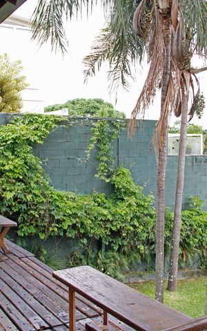 Casa de condomínio para alugar com 300m², 3 quartos e 2 vagasVaranda