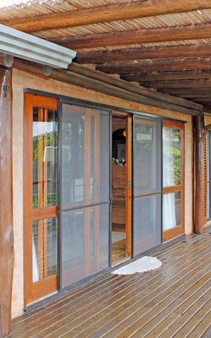 Casa de condomínio para alugar com 300m², 3 quartos e 2 vagasVaranda