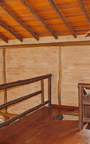 Casa de condomínio para alugar com 300m², 3 quartos e 2 vagasMezanino