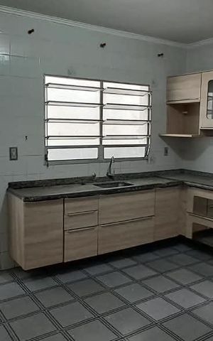 Casa para alugar com 125m², 2 quartos e 1 vaga