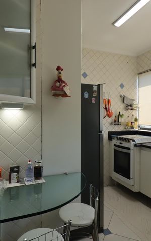 Apartamento à venda com 99m², 2 quartos e 2 vagasCozinha
