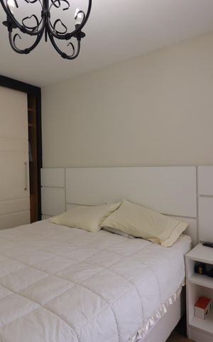 Apartamento à venda com 99m², 2 quartos e 2 vagasSuíte