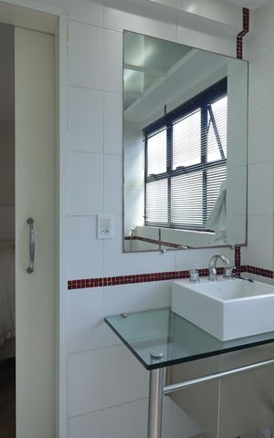 Apartamento à venda com 99m², 2 quartos e 2 vagasBanheiro da Suíte
