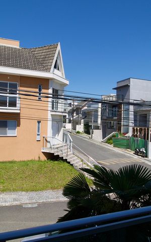 Casa de condomínio para alugar com 150m², 3 quartos e 3 vagas Casa de condomínio para alugar com 150m², 3 quartos e 3 vagasSuíte Master - Vista