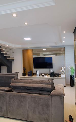 Casa de condomínio para alugar com 150m², 3 quartos e 3 vagas Casa de condomínio para alugar com 150m², 3 quartos e 3 vagasSala