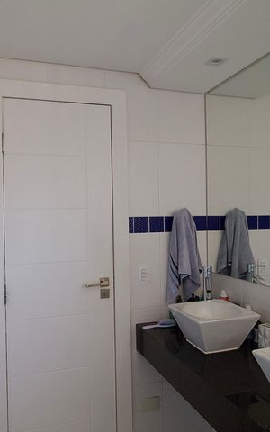 Casa de condomínio para alugar com 150m², 3 quartos e 3 vagas Casa de condomínio para alugar com 150m², 3 quartos e 3 vagasSuíte Master - Banheiro