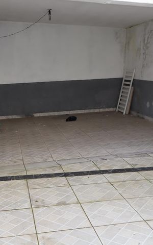 Casa para alugar com 250m², 2 quartos e 2 vagasGaragem