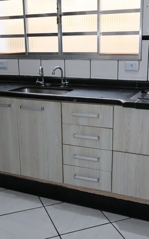 Casa para alugar com 250m², 2 quartos e 2 vagasCozinha