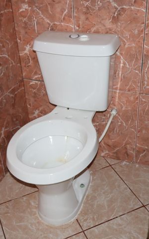 Casa para alugar com 250m², 2 quartos e 2 vagasBanheiro Social