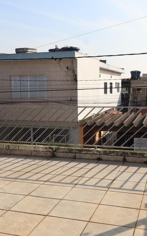 Casa para alugar com 250m², 2 quartos e 2 vagasVaranda
