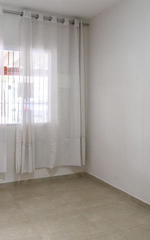 Casa para alugar com 50m², 2 quartos e 3 vagasSala