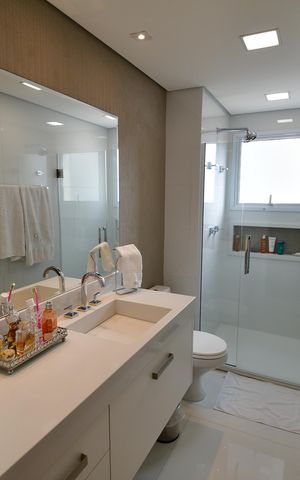 Apartamento à venda com 108m², 2 quartos e 2 vagasBanheiro Suíte