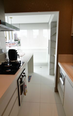 Apartamento à venda com 108m², 2 quartos e 2 vagasCozinha