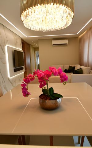 Apartamento à venda com 108m², 2 quartos e 2 vagasSala