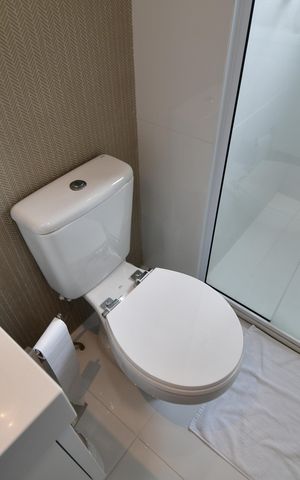 Apartamento à venda com 108m², 2 quartos e 2 vagasBanheiro Suíte