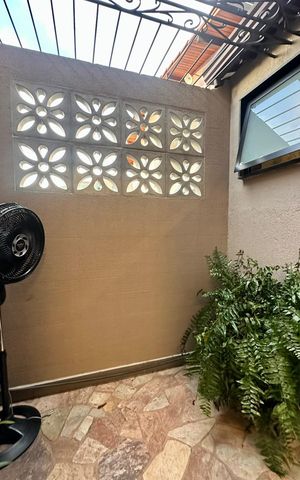 Casa à venda com 377m², 4 quartos e 4 vagas Casa à venda com 377m², 4 quartos e 4 vagasjardim de inverno