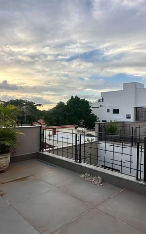 Casa à venda com 377m², 4 quartos e 4 vagas Casa à venda com 377m², 4 quartos e 4 vagasterraço