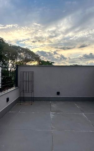 Casa à venda com 377m², 4 quartos e 4 vagas Casa à venda com 377m², 4 quartos e 4 vagasterraço