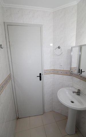 Apartamento para alugar com 76m², 3 quartos e 1 vagaBanheiro