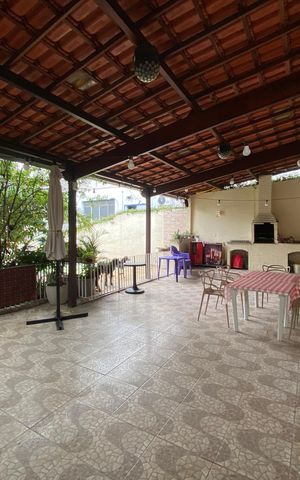 Apartamento à venda com 202m², 3 quartos e 2 vagas