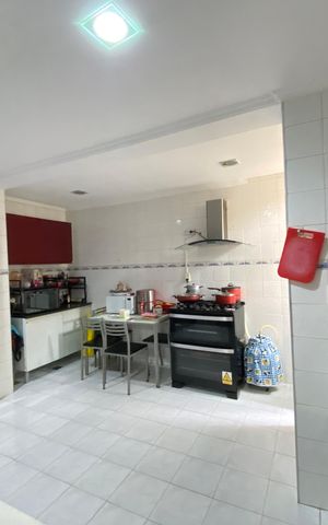 Apartamento à venda com 202m², 3 quartos e 2 vagas