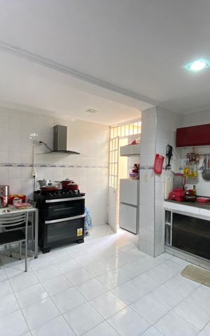 Apartamento à venda com 202m², 3 quartos e 2 vagas