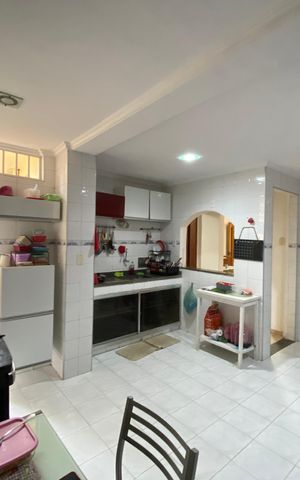 Apartamento à venda com 202m², 3 quartos e 2 vagas