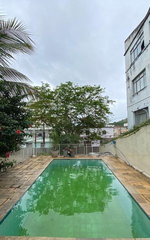 Apartamento à venda com 202m², 3 quartos e 2 vagas