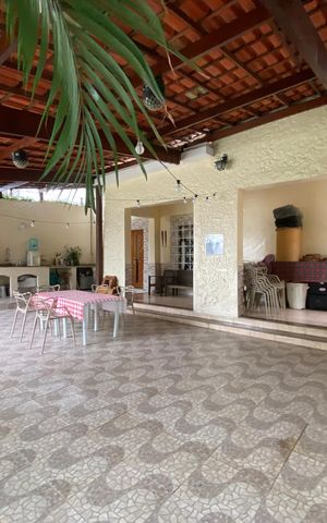 Apartamento à venda com 202m², 3 quartos e 2 vagas