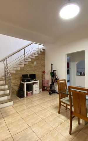 Apartamento à venda com 202m², 3 quartos e 2 vagas