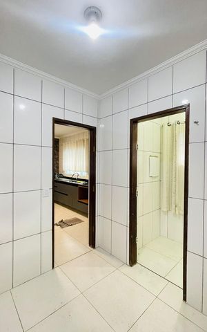 Casa para alugar com 180m², 3 quartos e 2 vagas Casa para alugar com 180m², 3 quartos e 2 vagasÁrea de Serviço