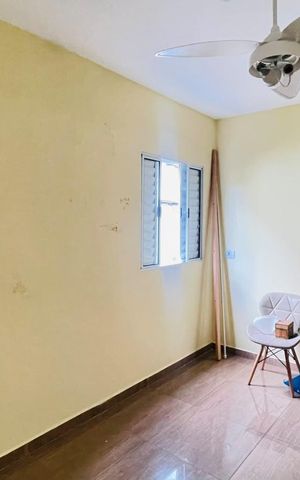 Casa para alugar com 180m², 3 quartos e 2 vagas Casa para alugar com 180m², 3 quartos e 2 vagasQuarto