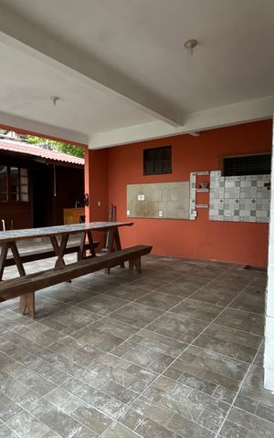 Casa para alugar com 100m², 3 quartos e 4 vagasÁrea externa