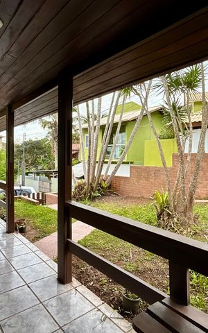 Casa para alugar com 100m², 3 quartos e 4 vagasVaranda