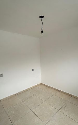 Casa para alugar com 130m², 2 quartos e sem vagaQuarto 1