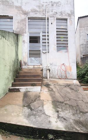 Casa à venda com 102m², 2 quartos e 1 vagaQuintal
