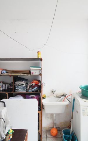 Casa à venda com 102m², 2 quartos e 1 vagaÁrea de Serviço