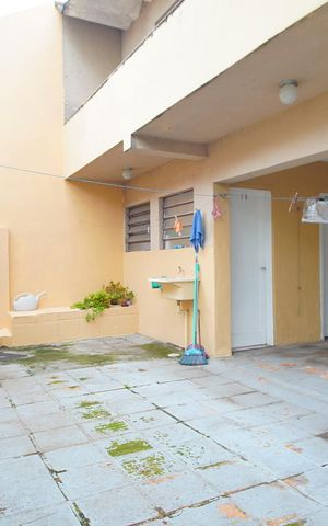 Casa à venda com 160m², 4 quartos e 5 vagasQuintal
