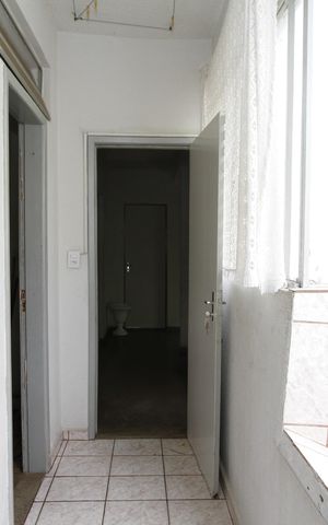 Apartamento à venda com 80m², 3 quartos e 1 vagaÁrea de Serviço