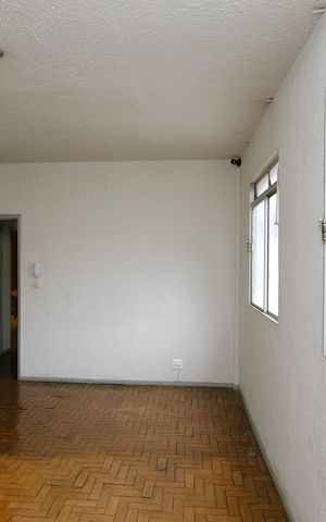 Apartamento à venda com 80m², 3 quartos e 1 vagaSala