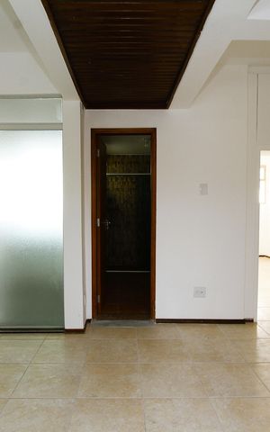 Apartamento para alugar com 107m², 3 quartos e 1 vagaCopa