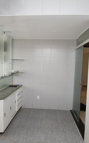 Apartamento para alugar com 107m², 3 quartos e 1 vagaCozinha