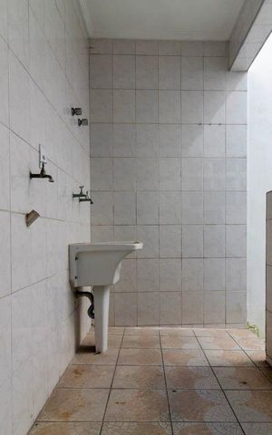Casa de condomínio para alugar com 150m², 3 quartos e 2 vagas Casa de condomínio para alugar com 150m², 3 quartos e 2 vagasÁrea de Serviço