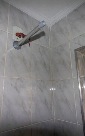 Casa de condomínio para alugar com 150m², 3 quartos e 2 vagas Casa de condomínio para alugar com 150m², 3 quartos e 2 vagasBanheiro