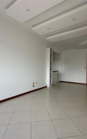 Apartamento para alugar com 74m², 2 quartos e 1 vaga Apartamento para alugar com 74m², 2 quartos e 1 vagaSala